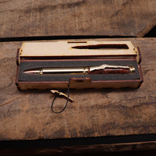 Load image into Gallery viewer, Gold Twist Style Walnut